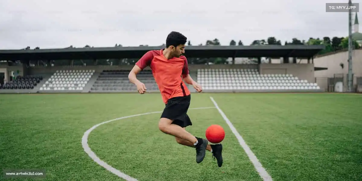 <strong>银河官网</strong>戴上护具，踏上滑板，街头的风，见证你的热血与热爱🛹